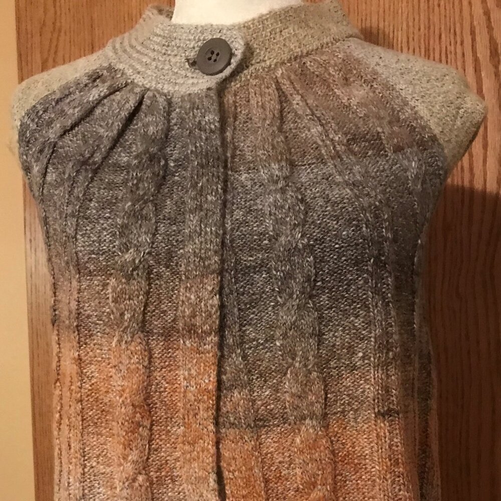 Crystal Kobe Petite Sm. Open front Cardigan Vest NWT